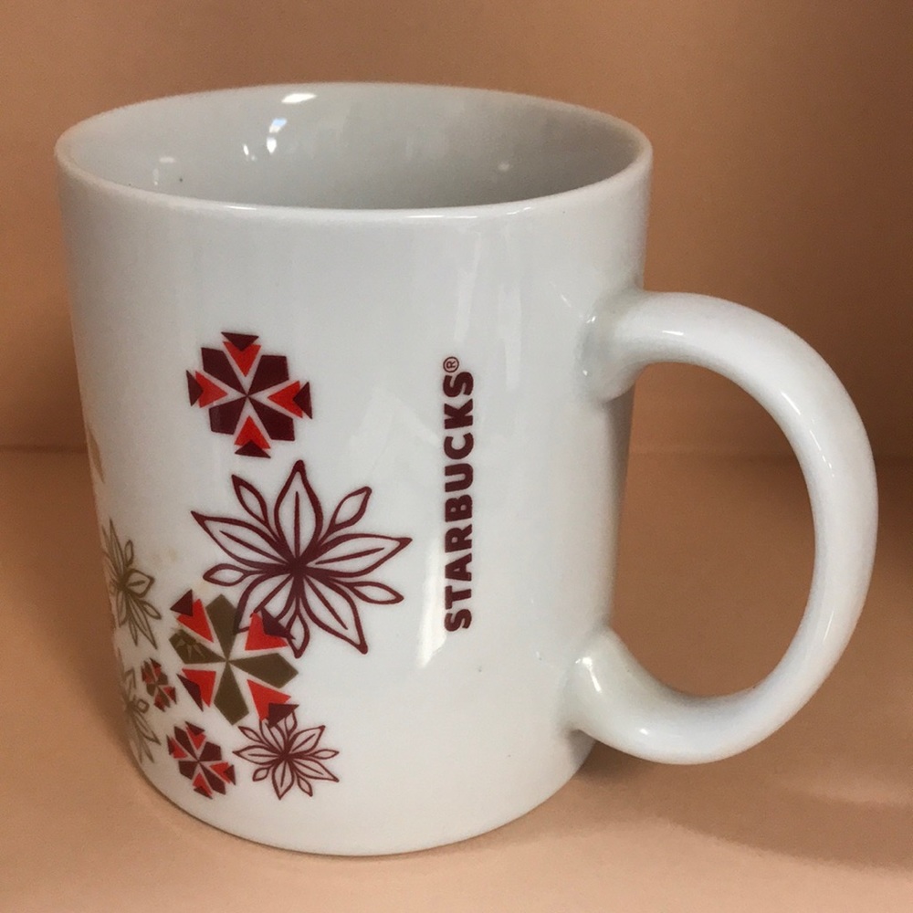 Starbucks 2013 Holiday Poinsettia 12 oz Mug